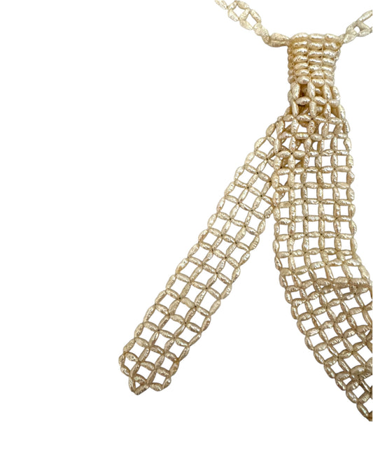 Pearl Tie