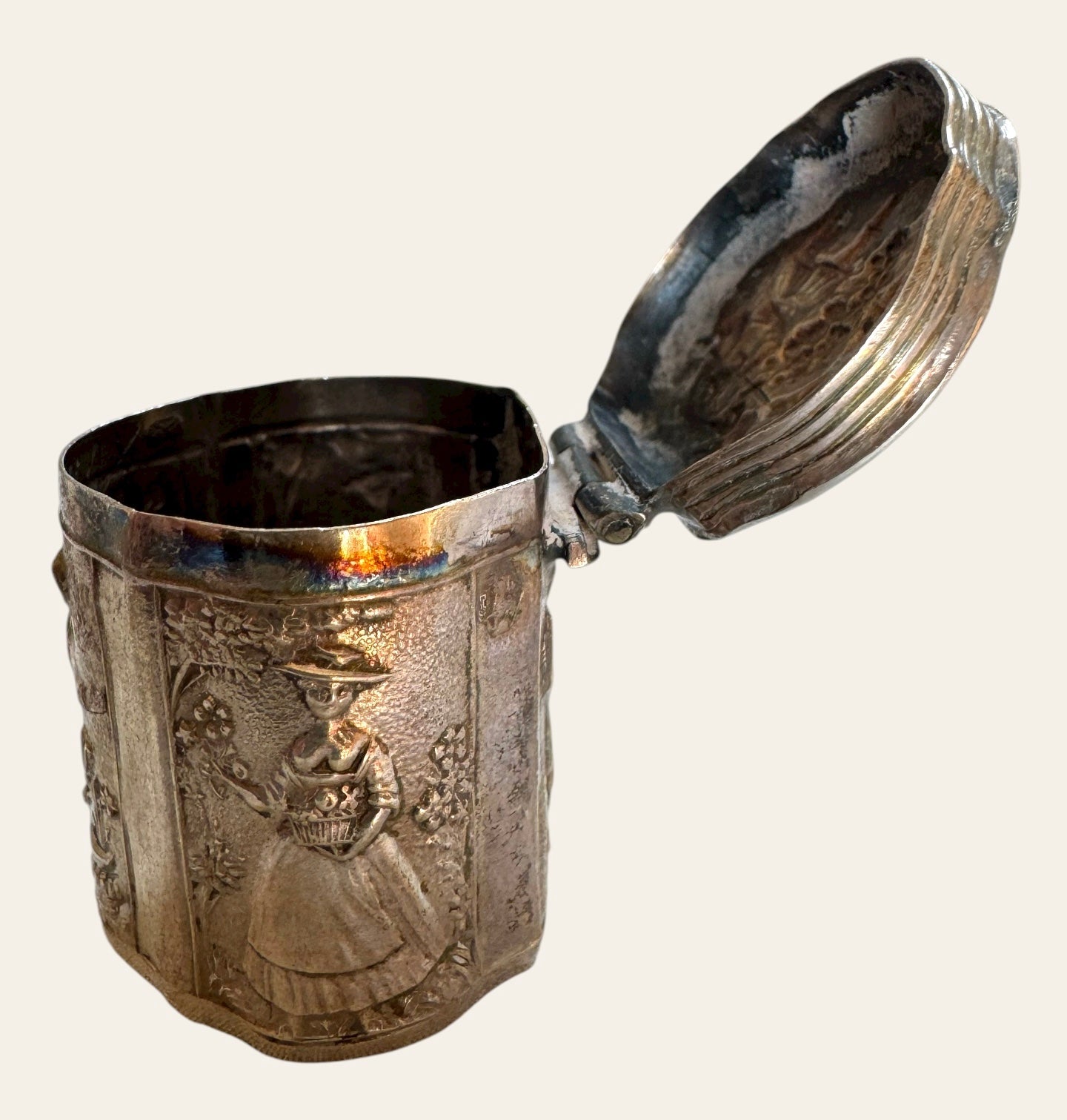 Antique Silver Repoussé Snuff Box with Pastoral Scene