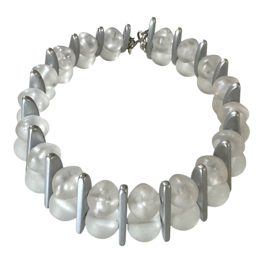 Silver Bar Rhythmic Choker