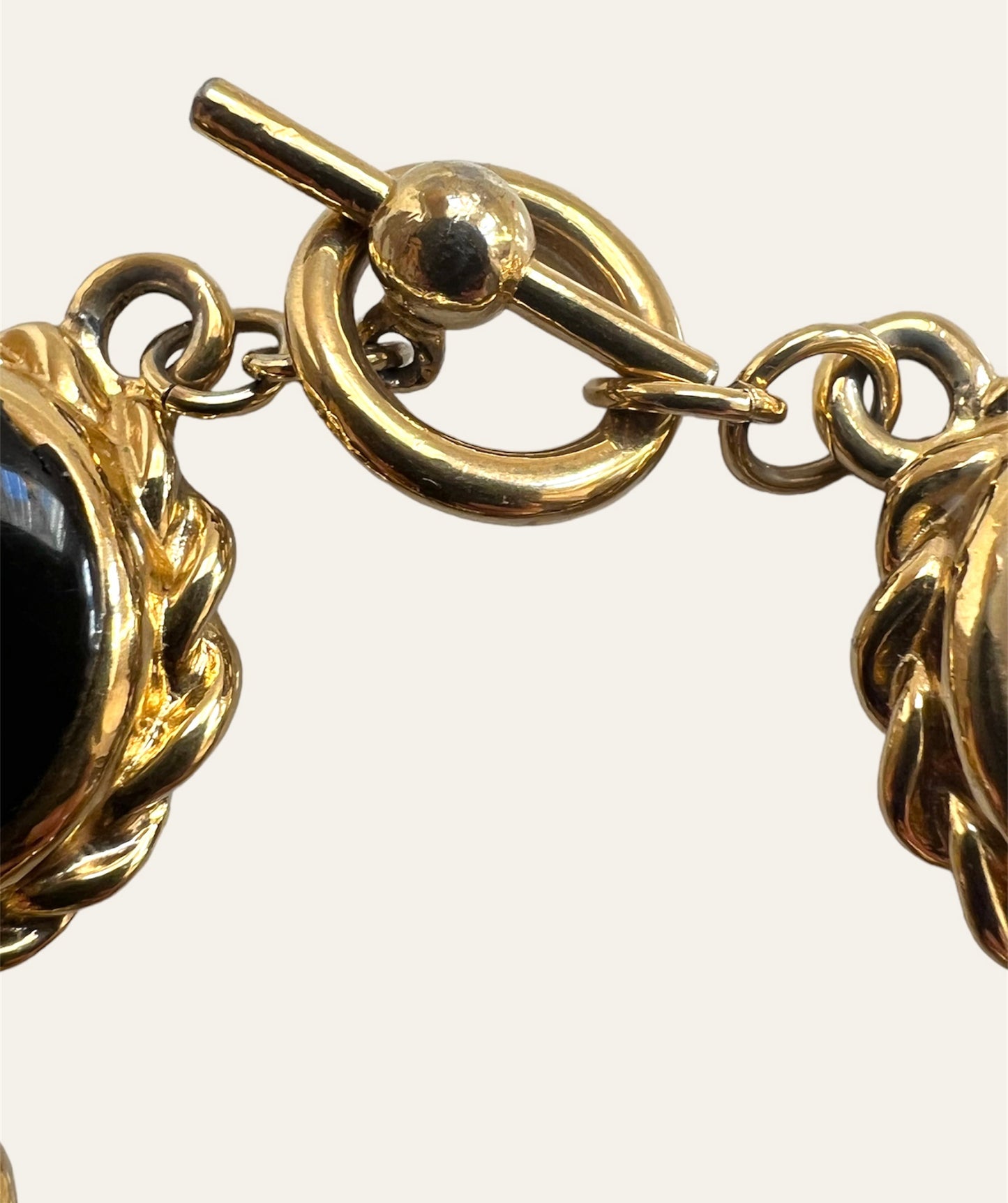 Finito Black And Faux Pearls Bracelet