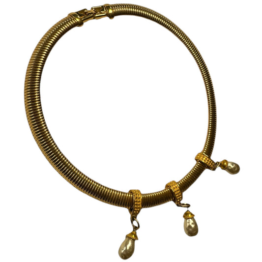 Givenchy Baroque Pearls Necklace