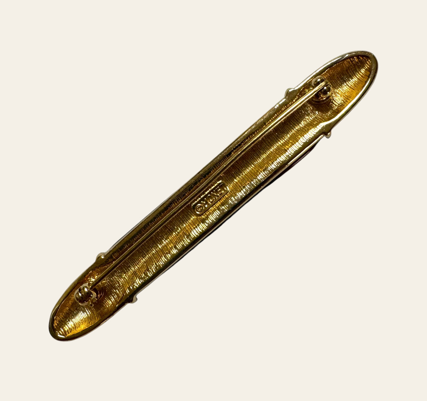 Monet Pin