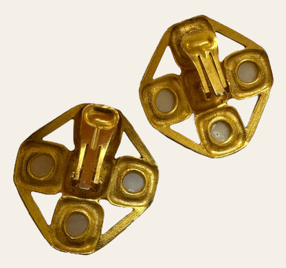 1980s Architectural Pearl Cross Clip On Earrings