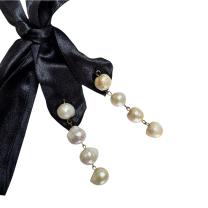 Ribbon Pearl Necklace