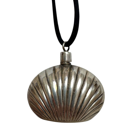 19th-Century Continental Silver Shell Perfume Flask