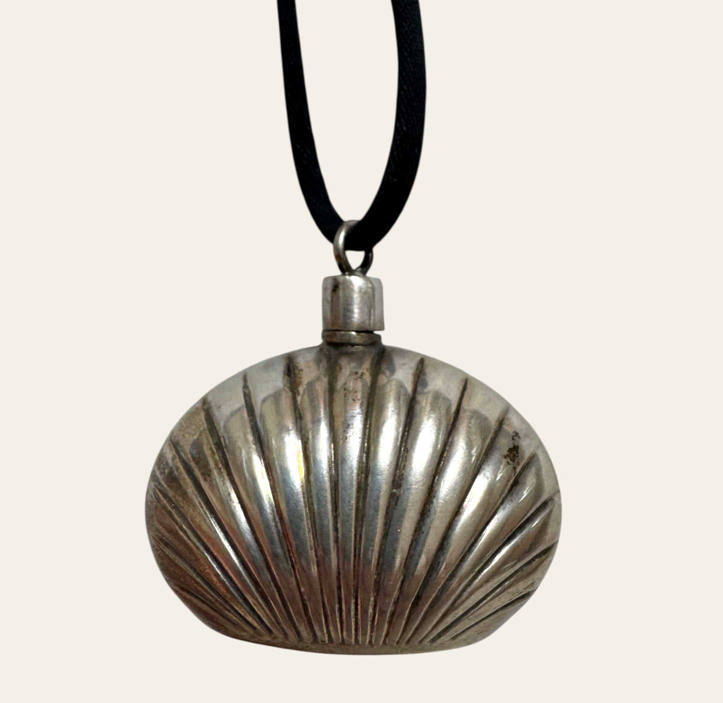 19th-Century Continental Silver Shell Perfume Flask