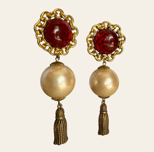 Massive Faux Pearl Tassel Clip On Earrings