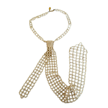 Pearl Tie