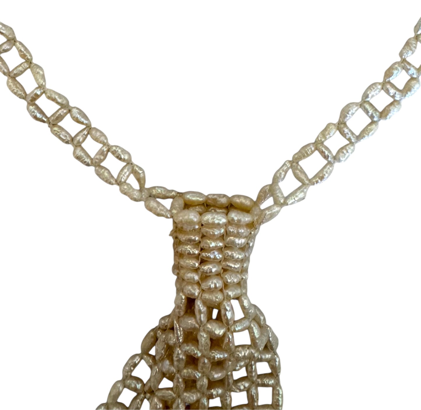 Pearl Tie