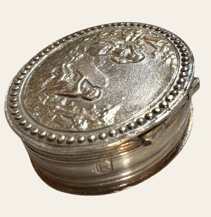Antique Georgian Sterling Silver Snuff Box with Rococo Scene