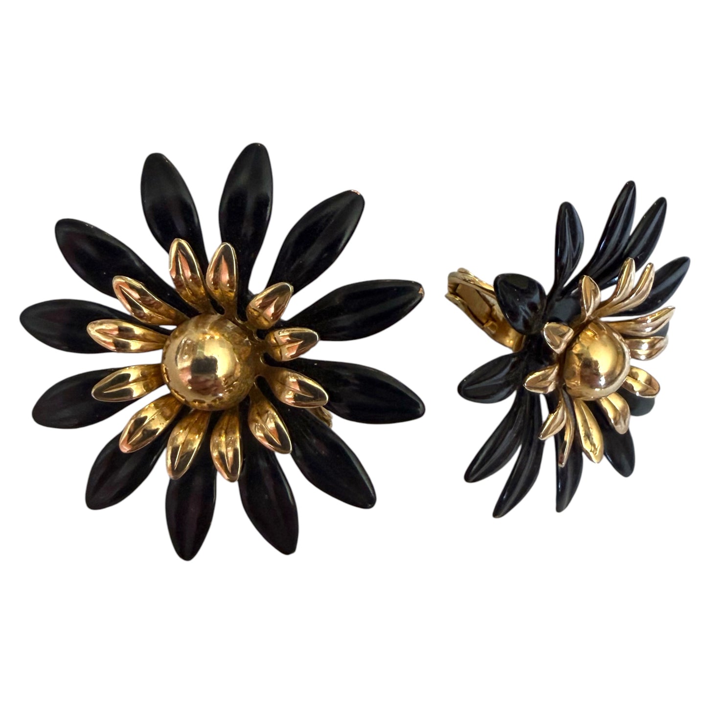 Sarah Coventry Black Flower Brooch And Earrings Set