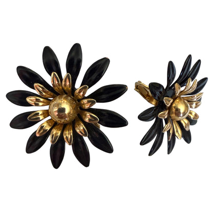 Sarah Coventry Black Flower Brooch And Earrings Set