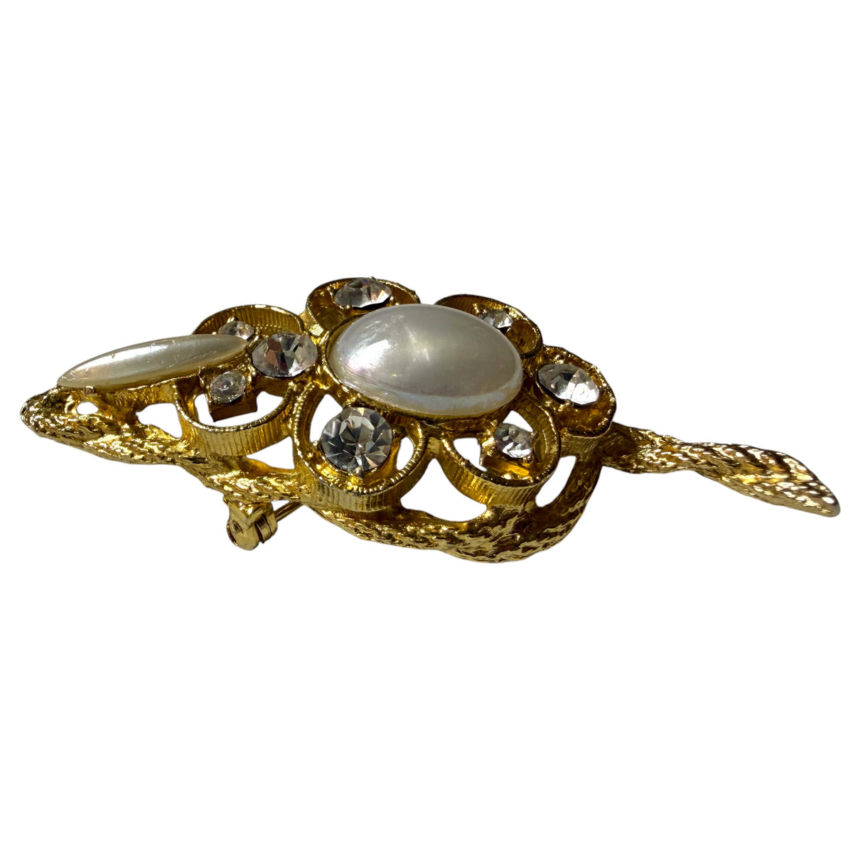 Moushe Shaped Faux Pearl Brooch