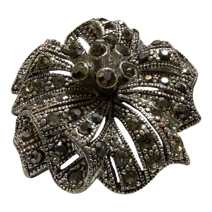 Silver Fleur Brooch