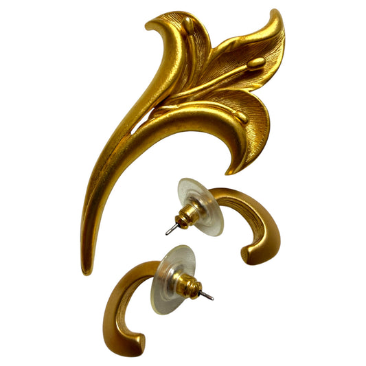 Half Hoop Pierced Earrings with Calla Lily Brooch Set